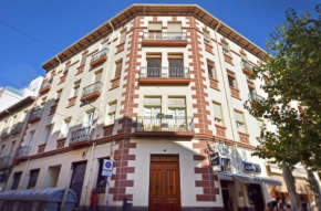 Historic apartment by Mercado Central by NRAS